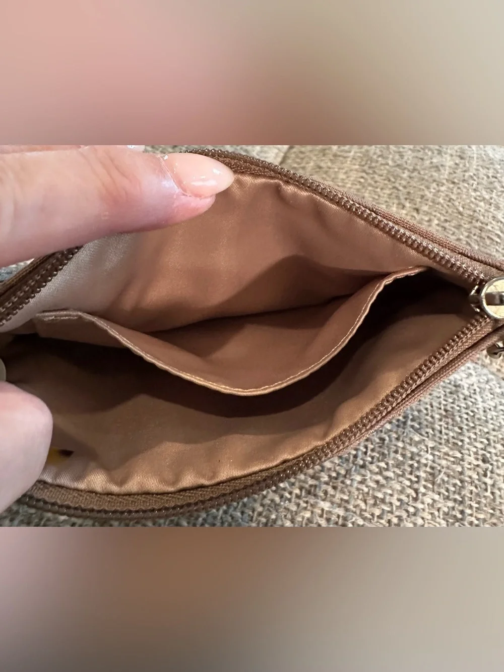 Coach Signature Jacquard Corner Zip Wristlet Taupe Beige Mushroom Silver EUC